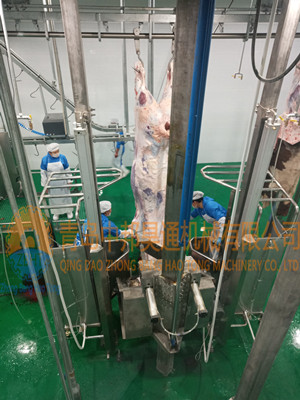 操縱站臺與牛液壓扯皮機一體式